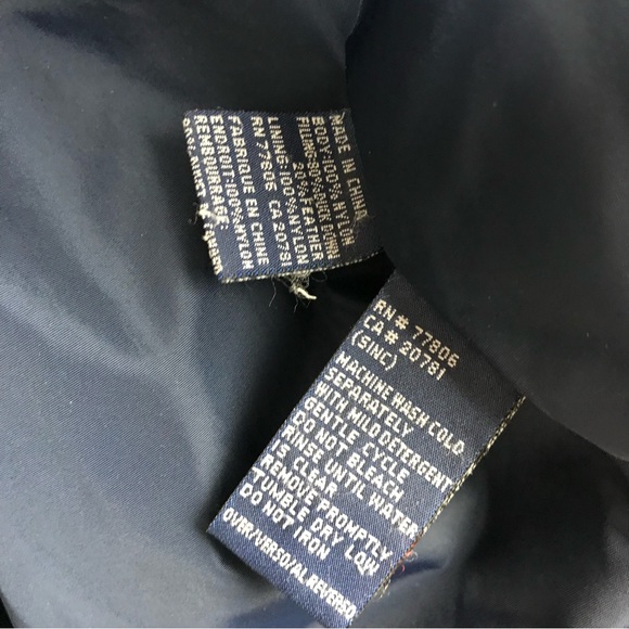 Vintage 1990s Tommy Hilfiger Goose Down Puffer Jacket - Picture 6 of 7